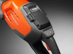 HUSQVARNA 136Li Akku Kettensäge Set -Gartengeräte husqvarna akku kettensaege 136li 967276612 5 1